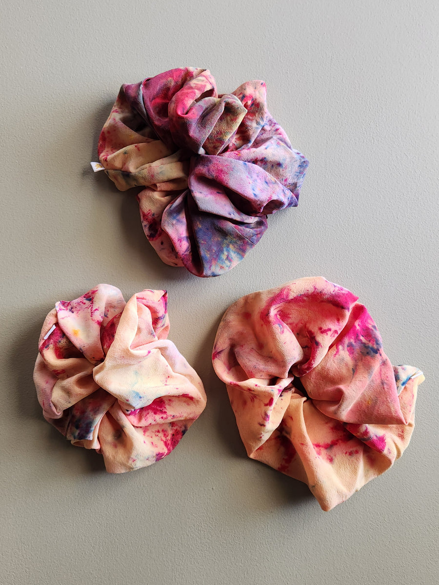 Confetti Giant Silk Scrunchie - Hot