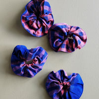 navy blue and bright pink gingham cotton scrunchie
