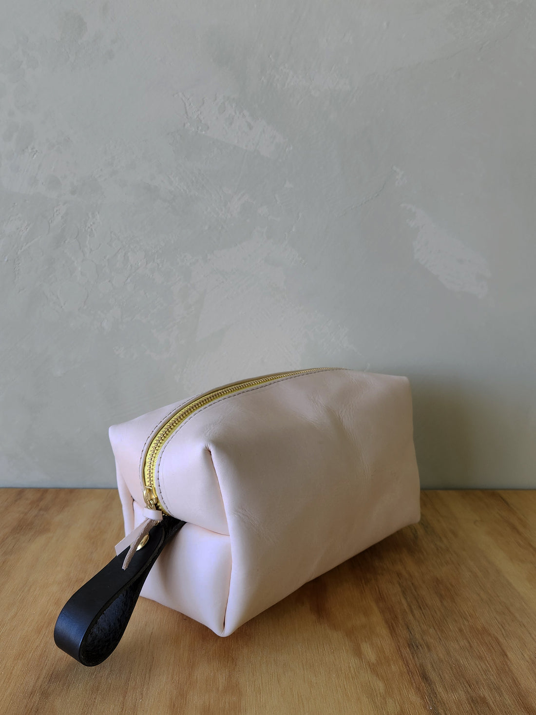 Leather Dopp Kit - Tan - Thumbnail 2